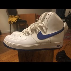 blue and white uptowns